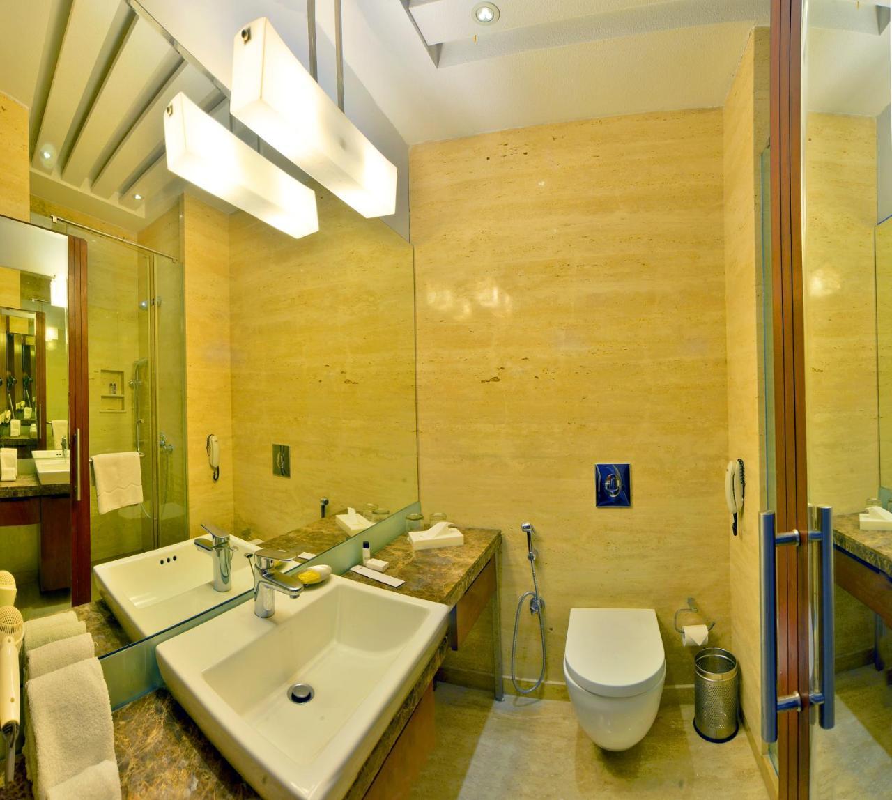 Orana Hotels & Resorts New Delhi Extérieur photo