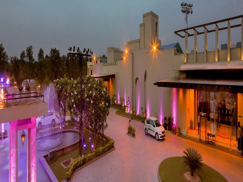 Orana Hotels & Resorts New Delhi Extérieur photo